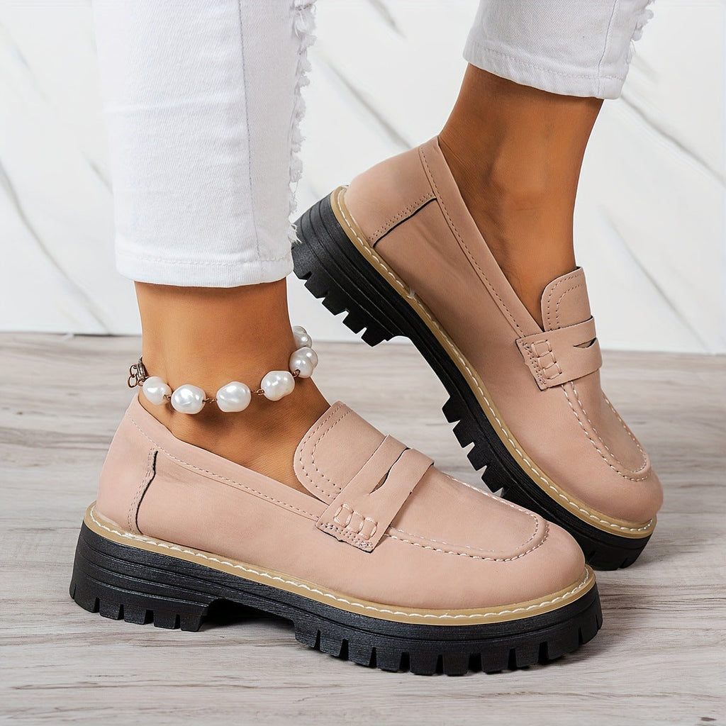 Mocassins rétro décontractés en suédine à plateforme et talon épais pour femme Fiorelle (grandes tailles)
