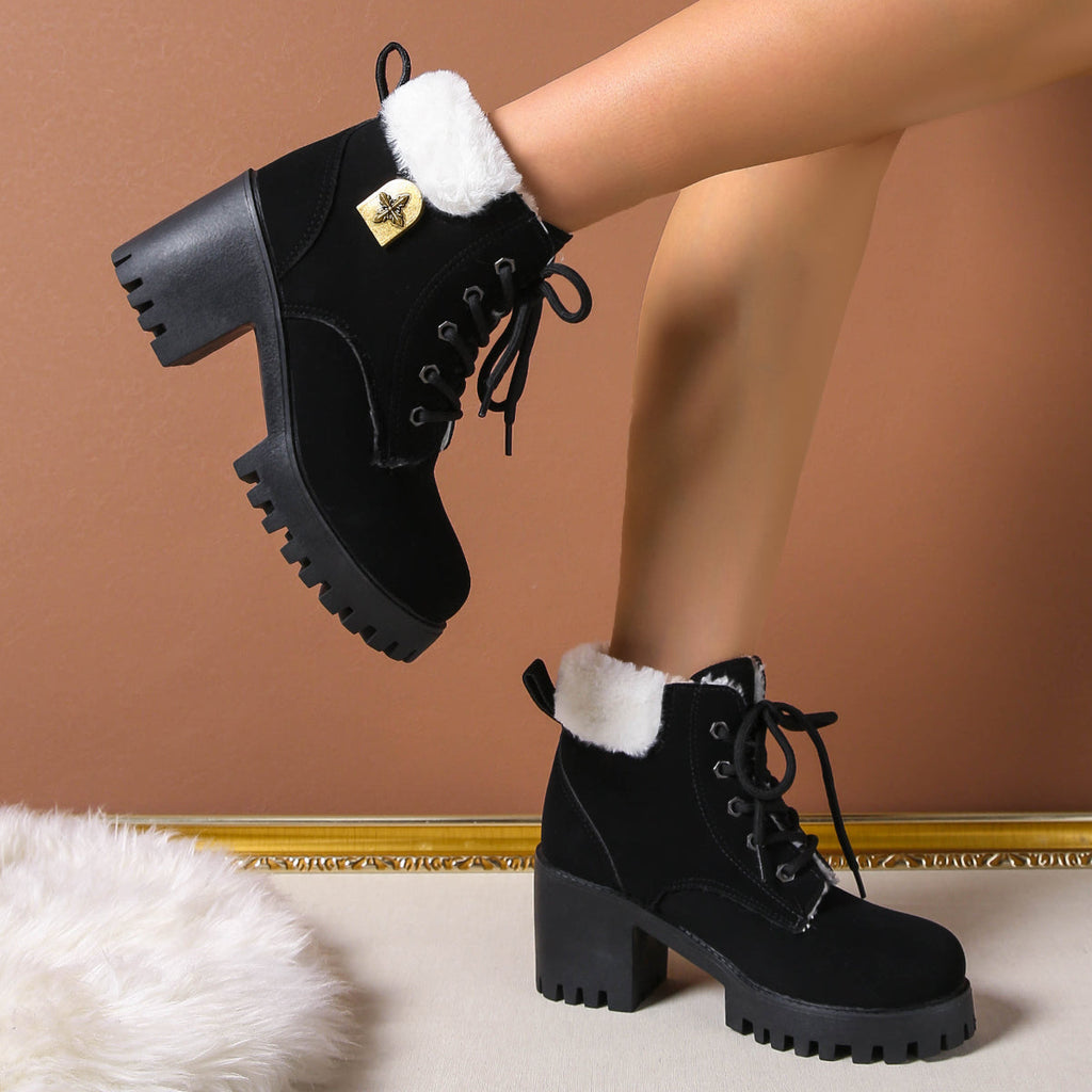 Bottines de combat à lacets en peluche givrée pour femme Fiorelle - Bottines d'hiver à talon bloc et semelle antidérapante pour les trajets quotidiens (US 4-10)