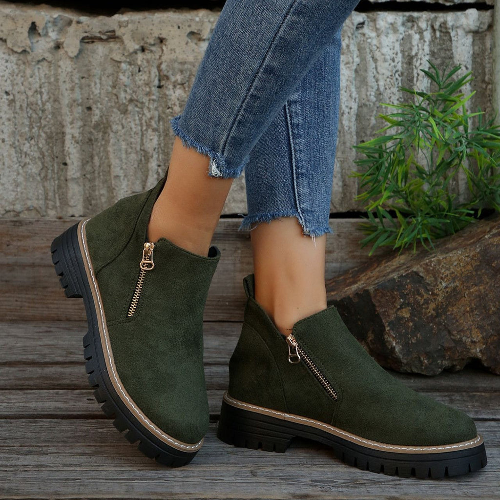Fiorelle Damen Metro Chelsea Boots – Wildleder-Stiefeletten mit seitlichem Reißverschluss und Blockabsatz (US 5–10,5)