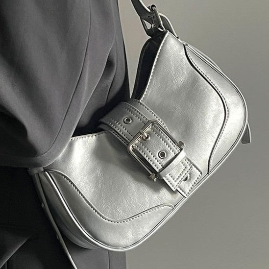 Fiorelle Damen Luna Satteltasche – Retro-Chic Umhängetasche | Y2K Minimalistische Handtasche