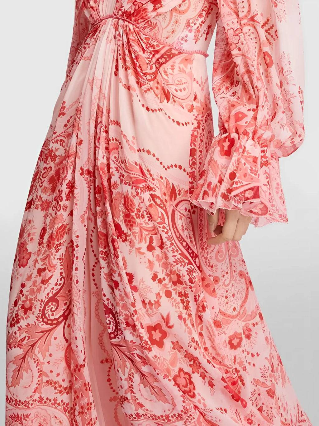 Elegant Printed Fitted Maxi Dress with Long Sleeves – Clarisse