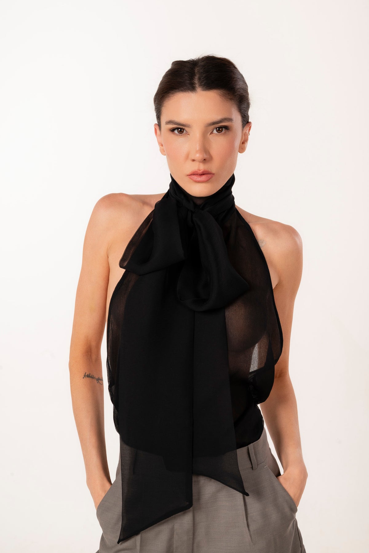 ÉXI-MIA BLACK SILK HALTER TOP