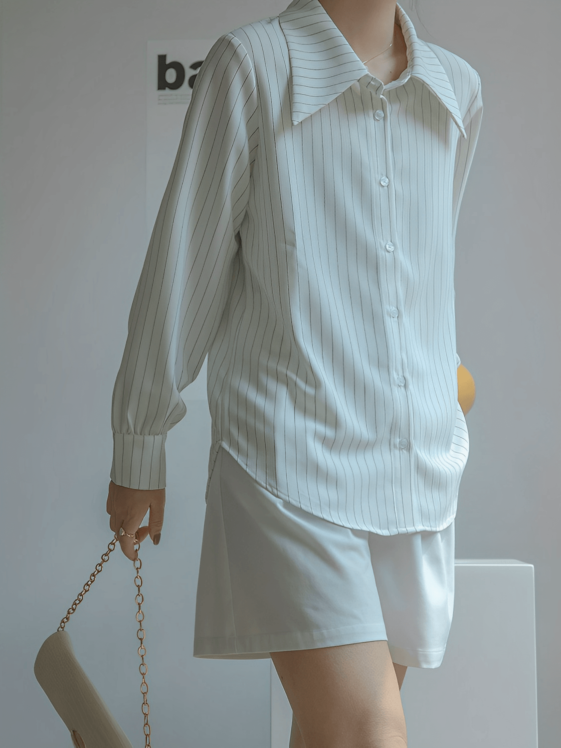 Vintage Pinstripe Shirt with Wide Collar and Fitted Cuffs - Lucia
