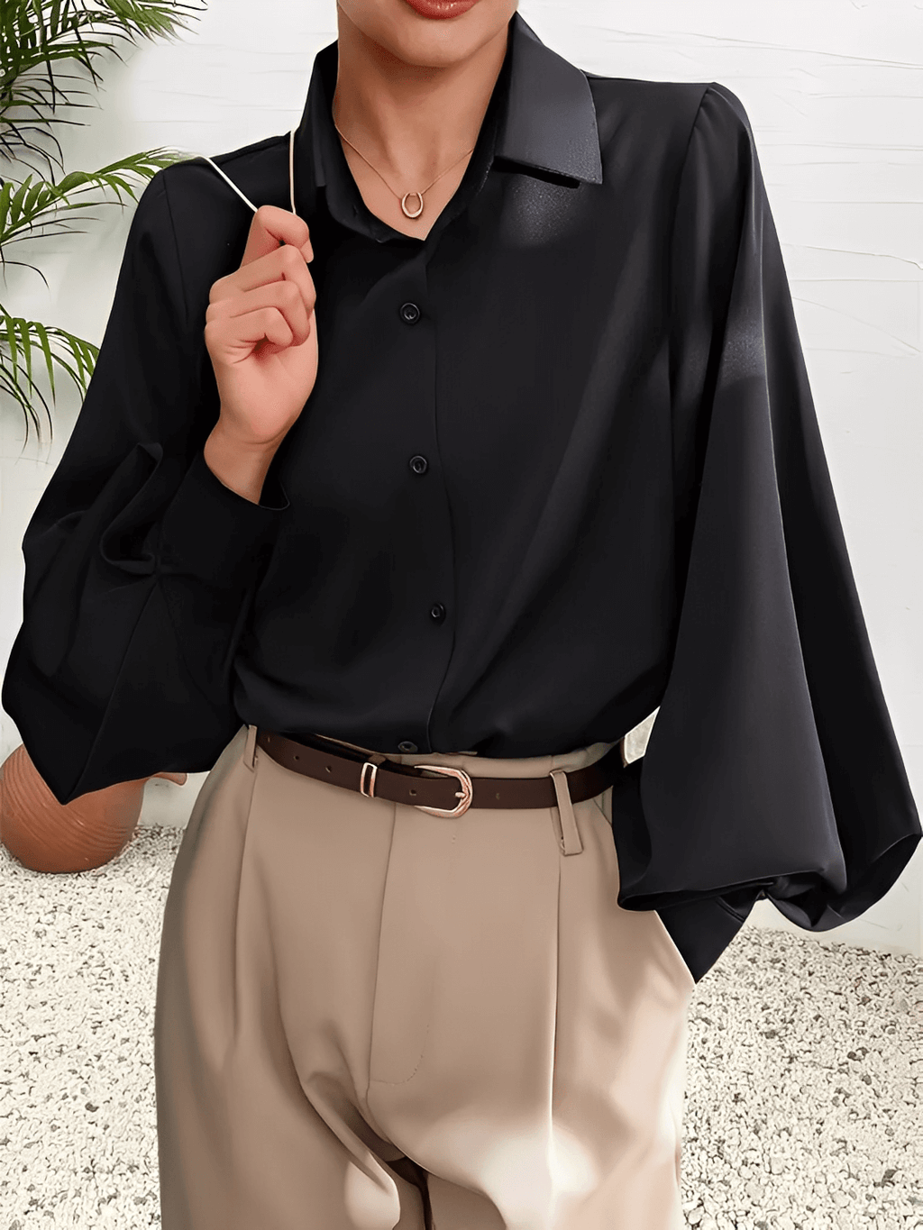 Structured Fabric Shirt with Lantern Sleeves and Lapel Collar – Scarllet