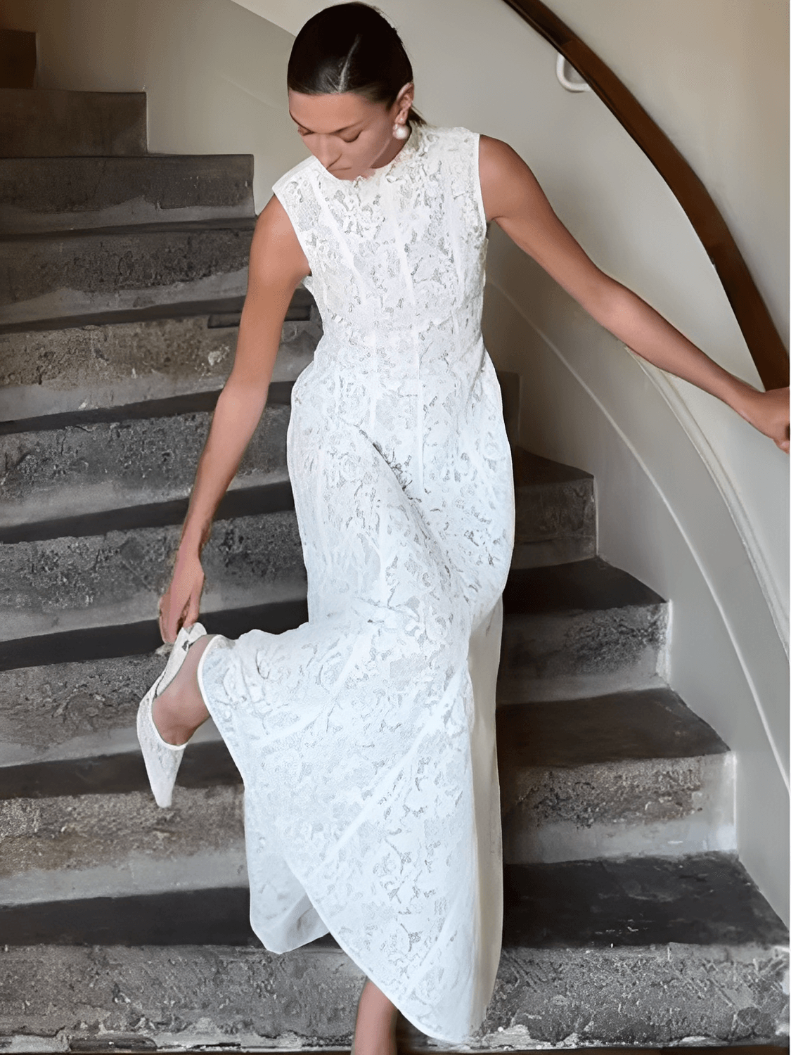 Robe midi ajustée en dentelle florale texturée – Carlota