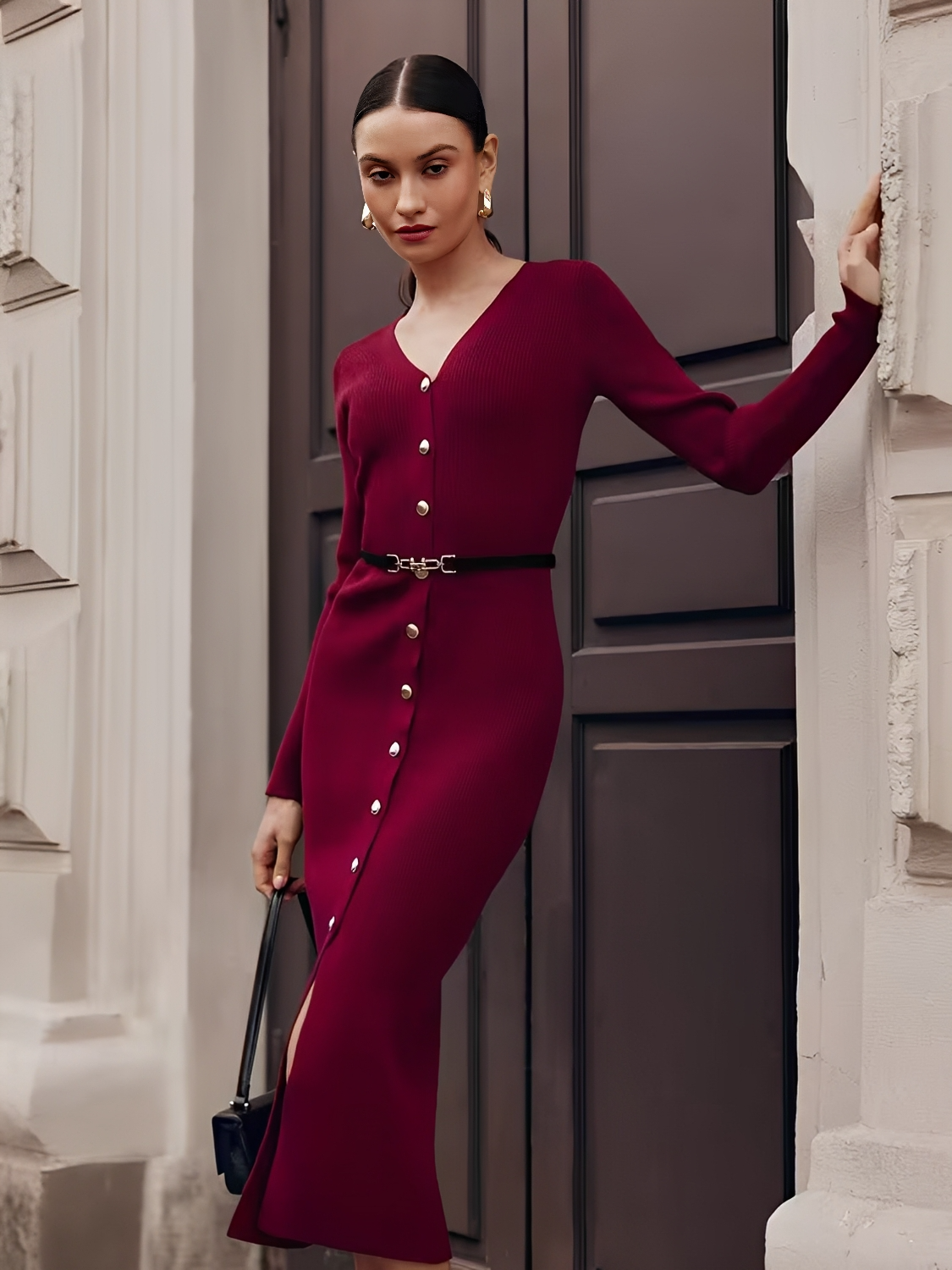 Robe midi côtelée à manches longues, col en V et boutons à l'avant - Iracema