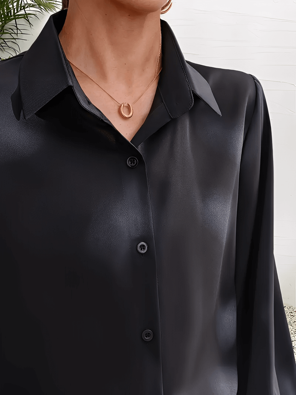 Structured Fabric Shirt with Lantern Sleeves and Lapel Collar – Scarllet