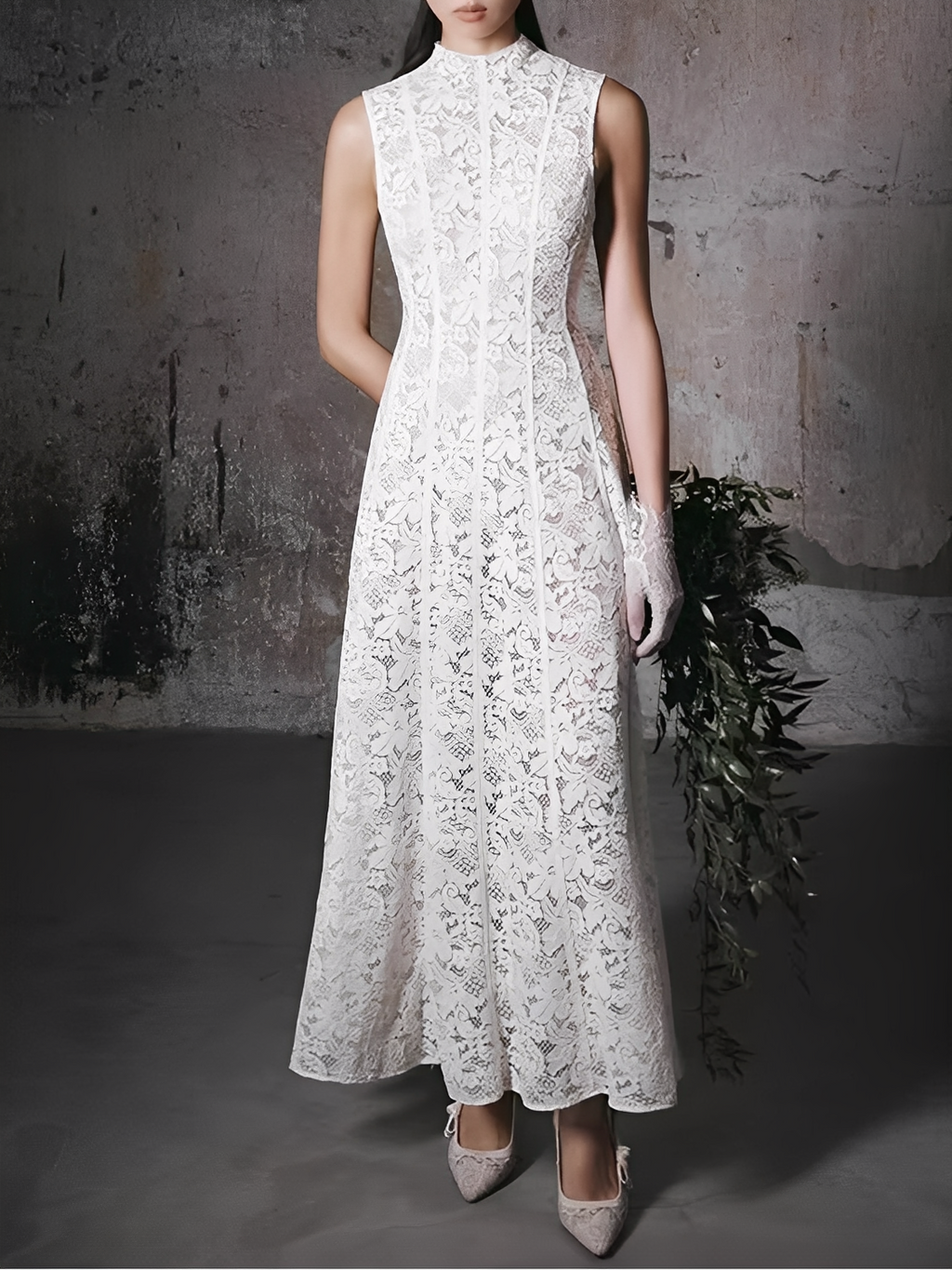 Robe midi ajustée en dentelle florale texturée – Carlota
