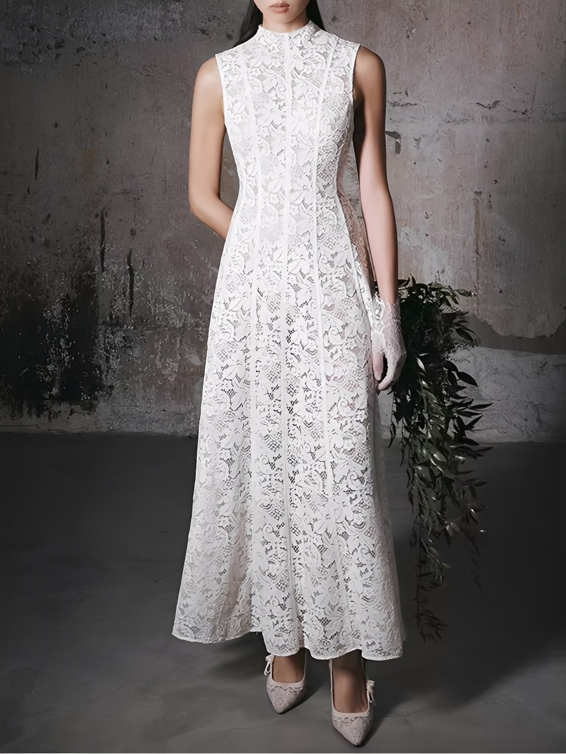 Robe midi ajustée en dentelle florale texturée – Carlota