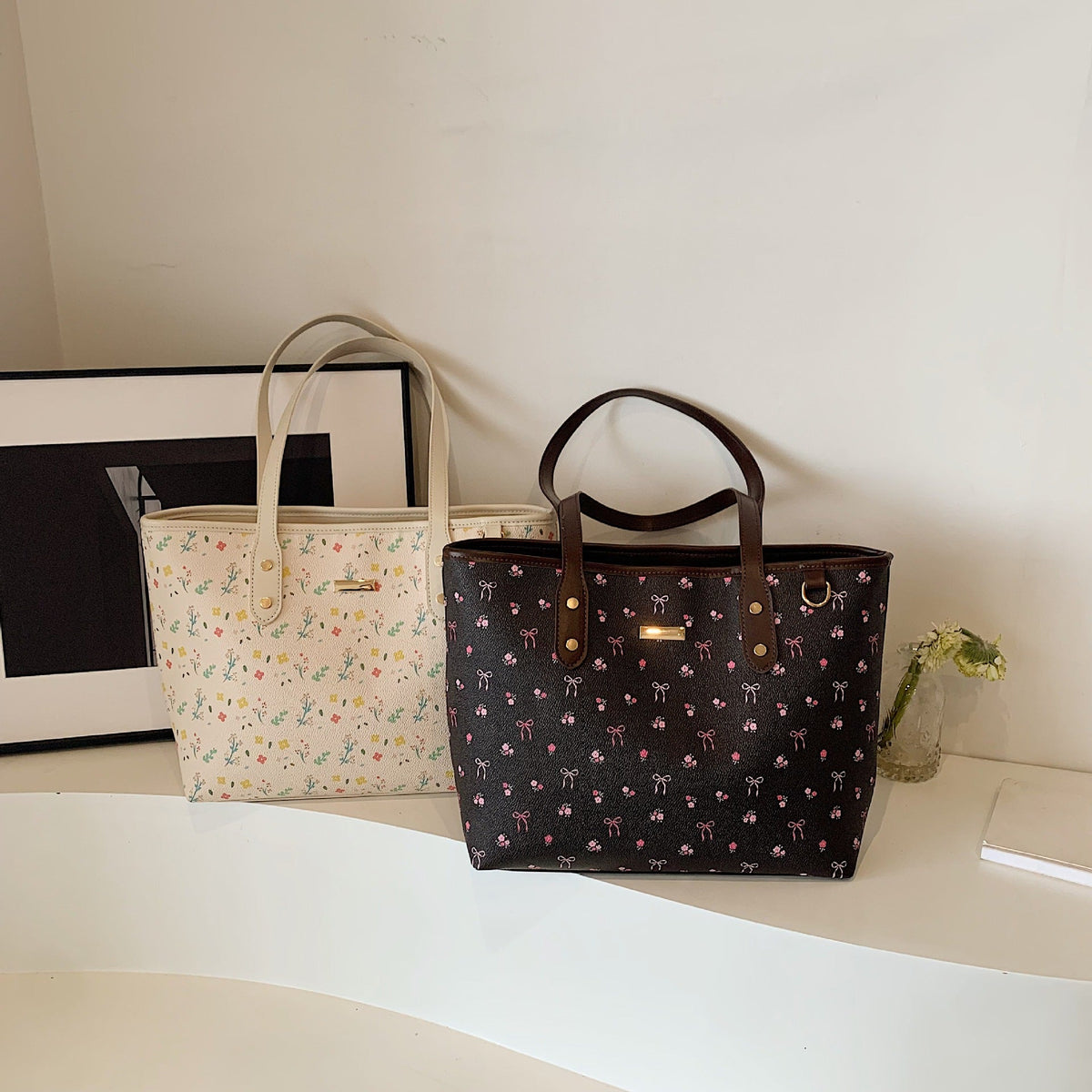 Fiorelle Damen-Einkaufstasche mit Blumenmuster & großem Fassungsvermögen | Modische & vielseitige Schultertasche für den Alltag