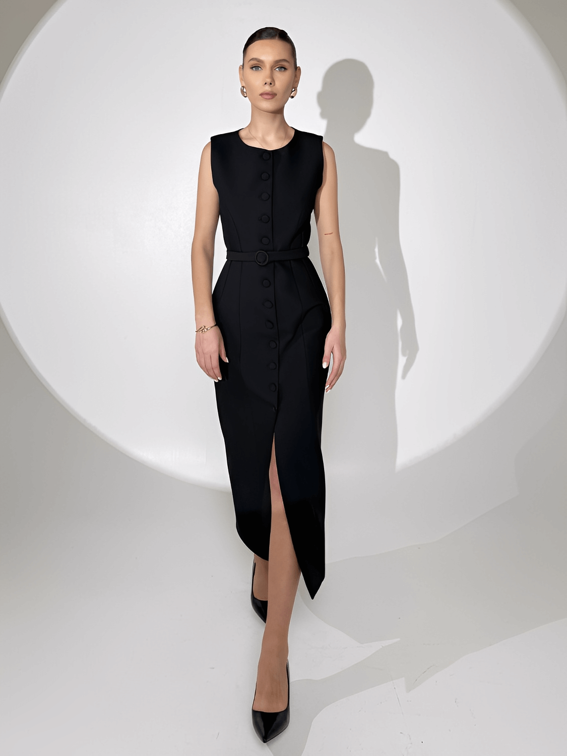 Sleeveless Midi Dress with Covered Buttons, Belt and Slit – Selena