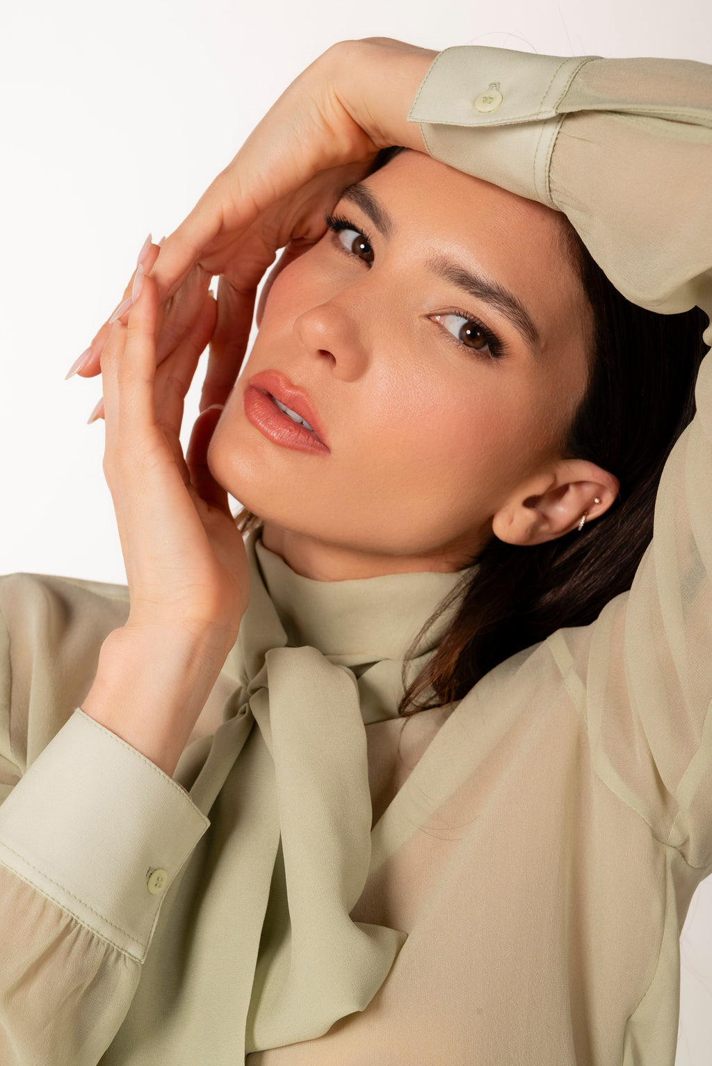 BLOUSE EN SOIE VERT CLAIR ÉXI-SIENNA