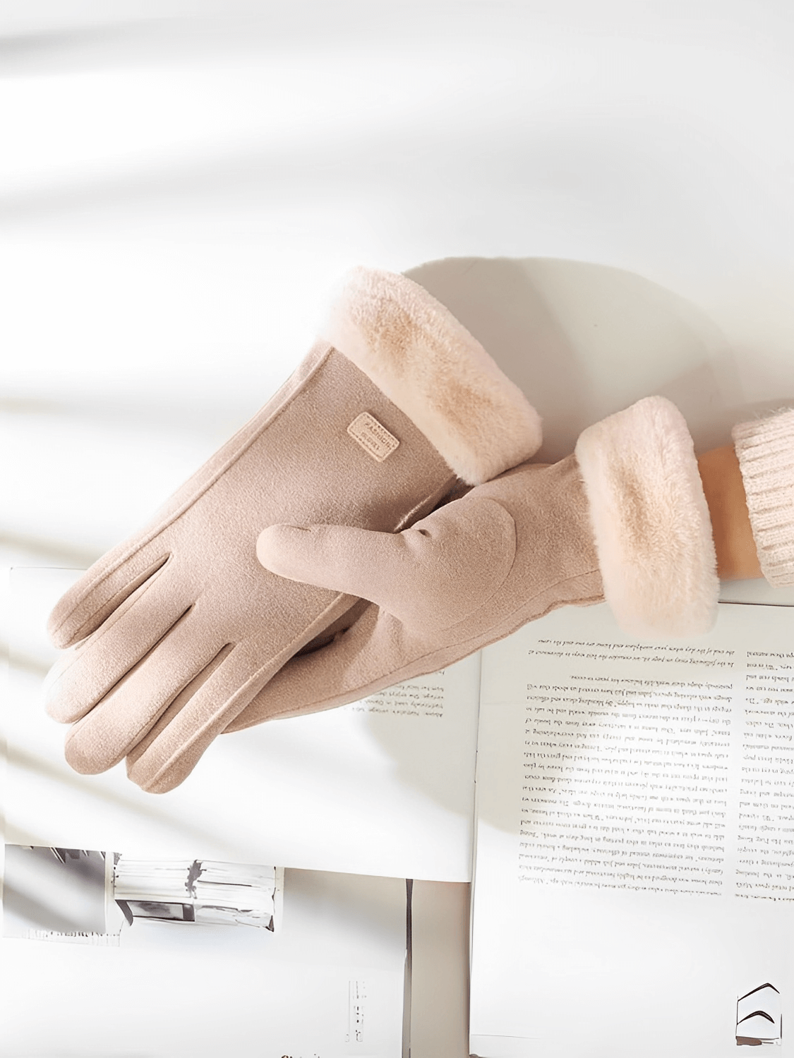 Thermal Suede Gloves with Plush Cuffs – Lourdes