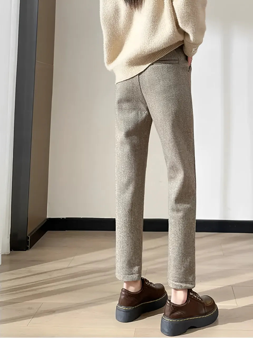 Pantalon droit taille haute en laine et cachemire pour femme avec élastique – Leda