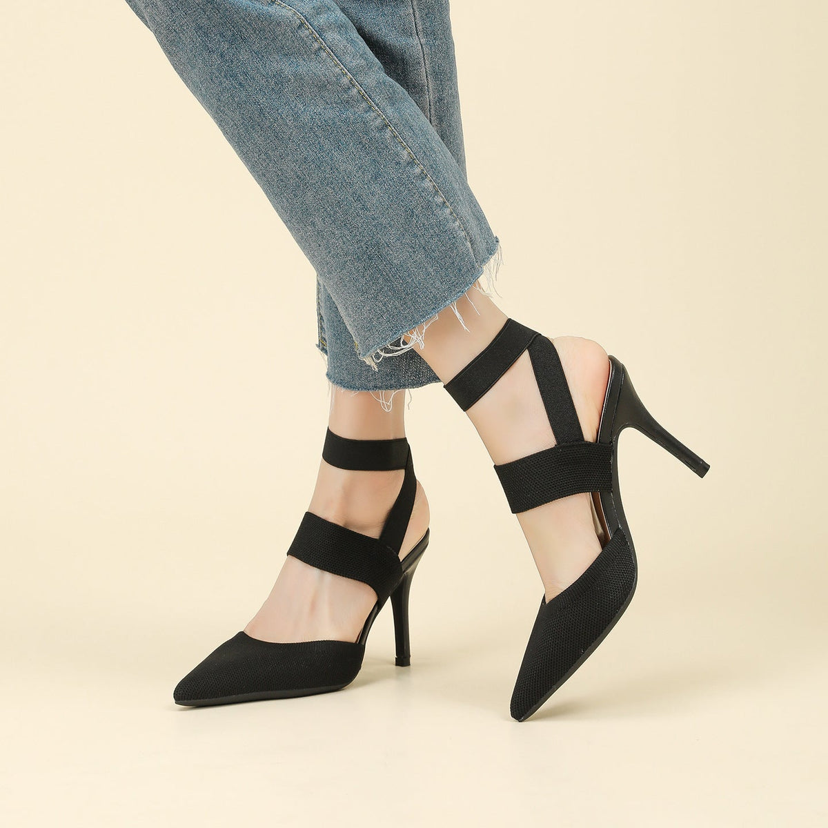 Escarpins à talons aiguilles Fiorelle Amara pour femme en tissu à bride de cheville – Talons élégants à bout pointu et côtés ajourés (US 4–10,5)