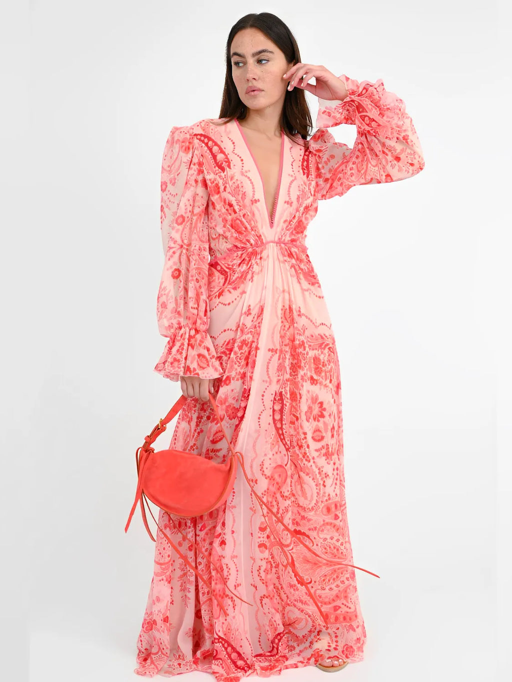 Elegant Printed Fitted Maxi Dress with Long Sleeves – Clarisse