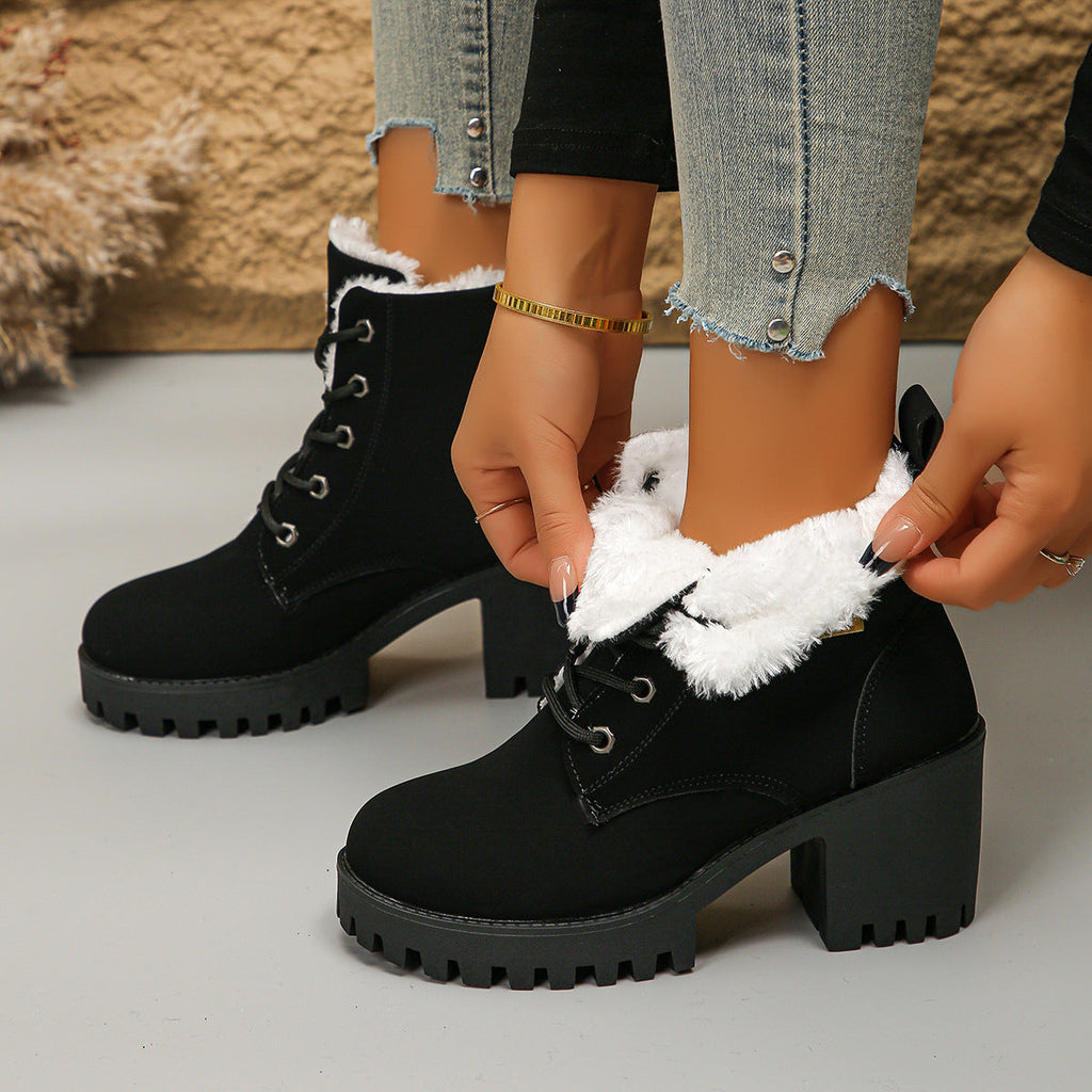 Fiorelle Damen Alpine Luxe Schnürstiefelette – Wetterfeste Stiefelette mit klobiger Sohle, mittelhohem Absatz, Kunstfellfutter und klassischem Schnürdesign (US 4-10)
