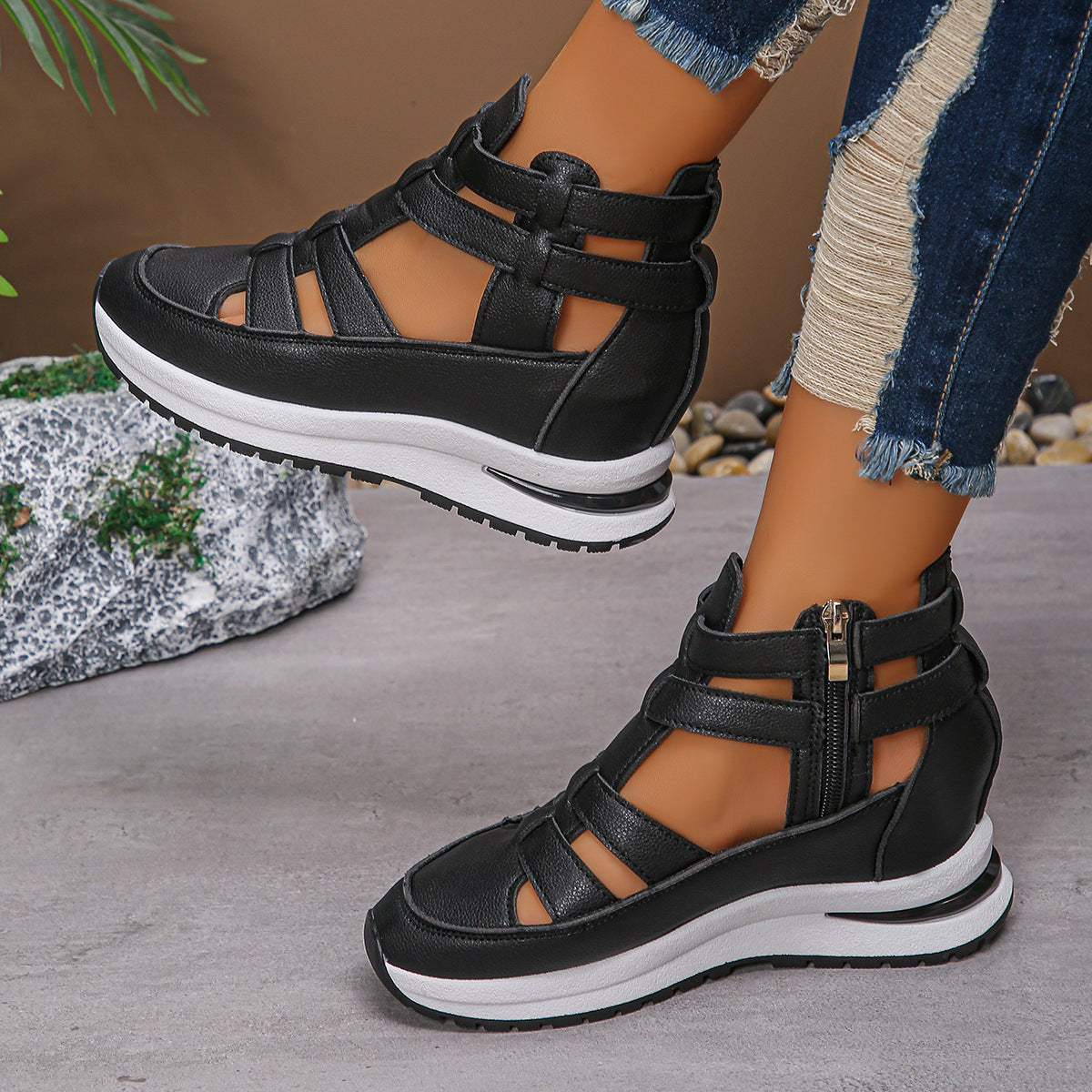 Sandales plateforme sportives grande taille pour femme Fiorelle - Sandales baskets fermées à glissière latérale avec 7 cm de hauteur supplémentaire