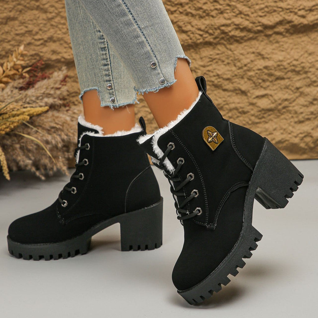Fiorelle Damen Alpine Luxe Schnürstiefelette – Wetterfeste Stiefelette mit klobiger Sohle, mittelhohem Absatz, Kunstfellfutter und klassischem Schnürdesign (US 4-10)