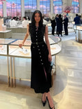 Ärmelloses Strick-Midikleid mit durchgehender Knopfleiste – Manon