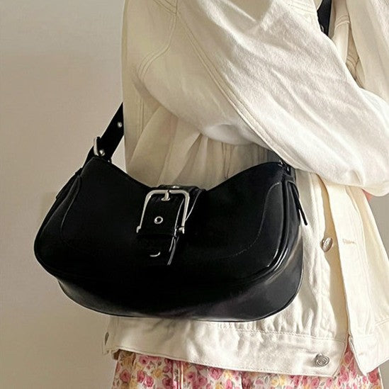 Fiorelle Damen Luna Satteltasche – Retro-Chic Umhängetasche | Y2K Minimalistische Handtasche