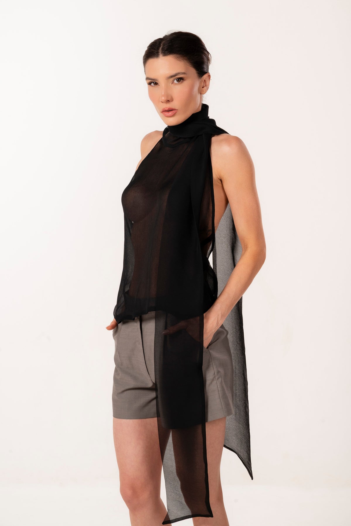 ÉXI-MIA BLACK SILK HALTER TOP