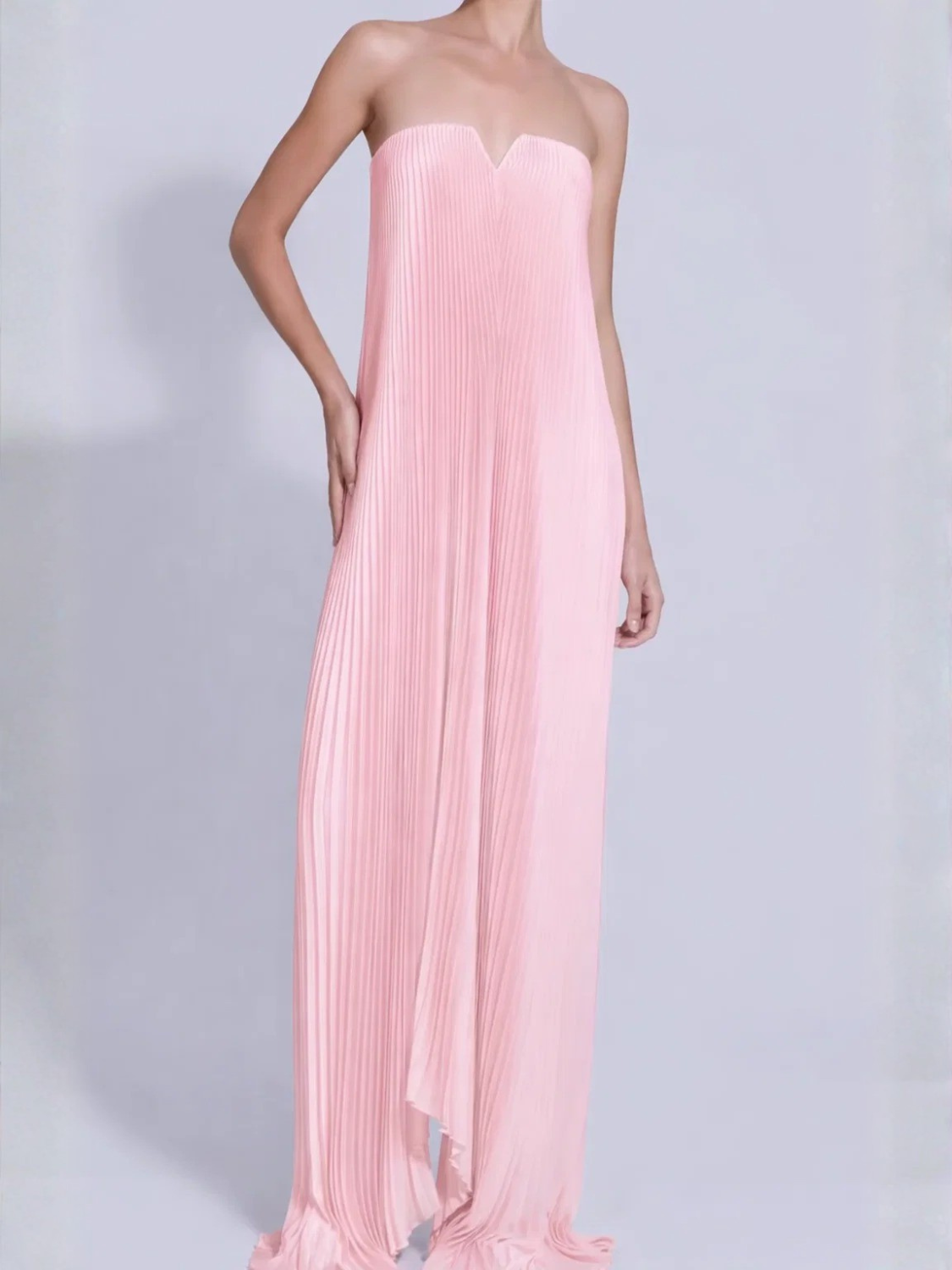 Asymmetric Pleated Satin Strapless Maxi Dress - Éris