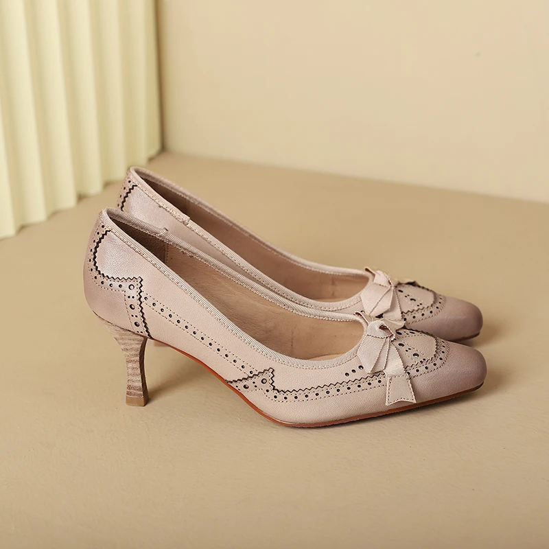 Charlotte Bow Lederpumps