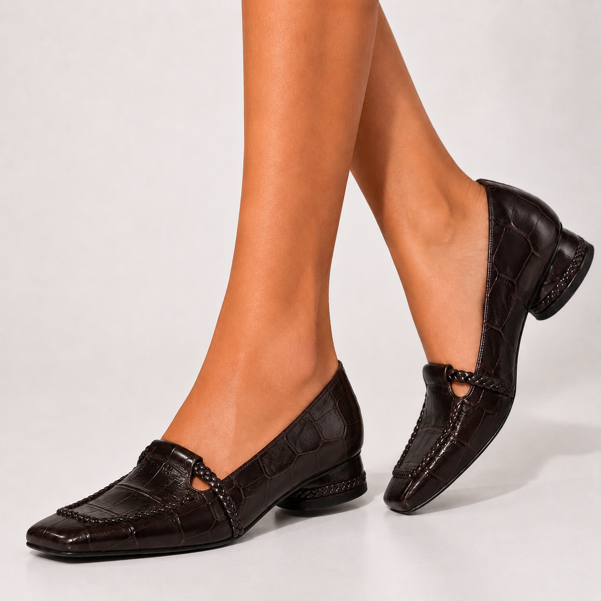 Danielle Leder-Loafer