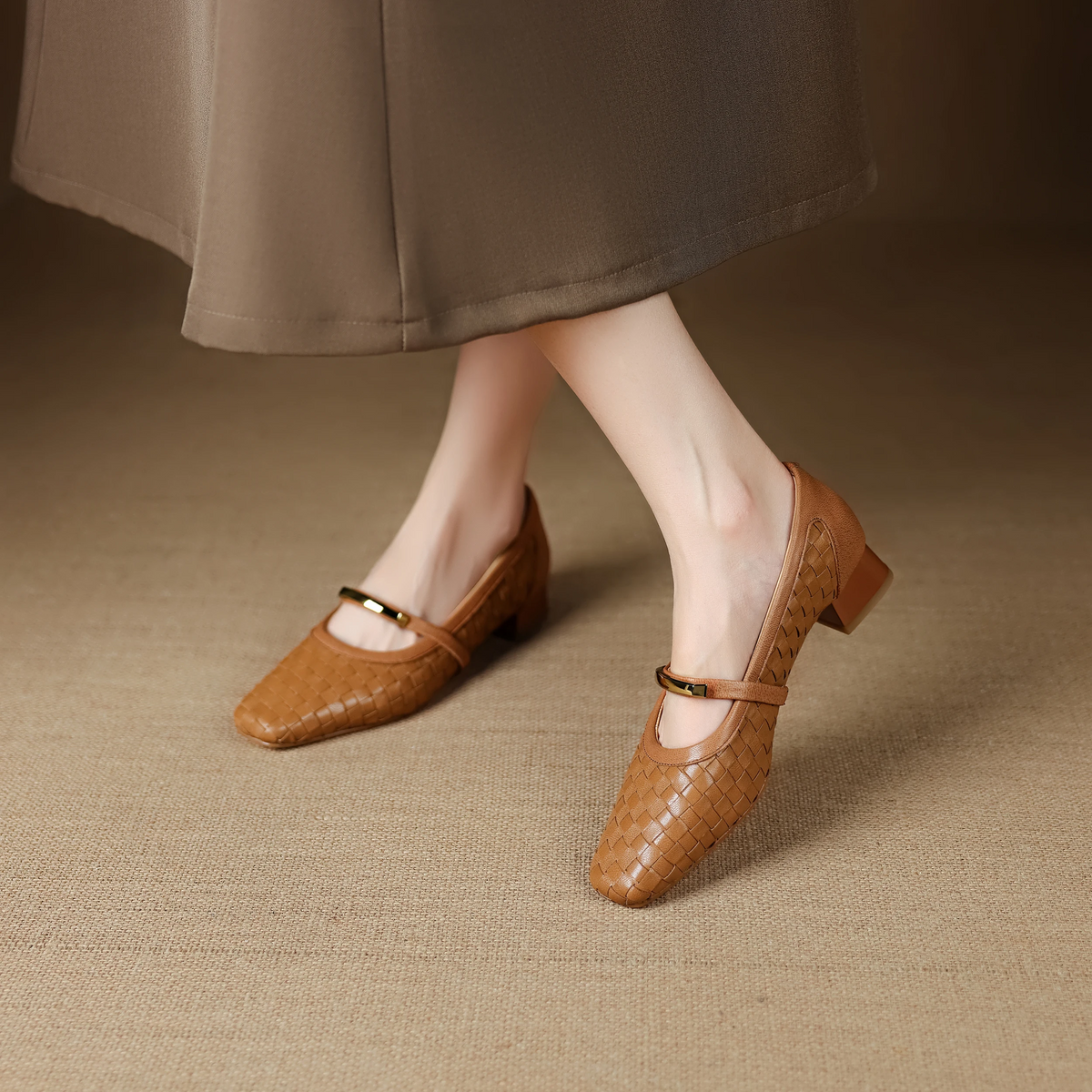 Ella geflochtene Mary Janes