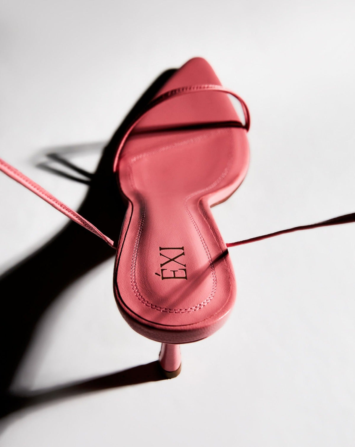ÉXI-THALIA LACEUP PINK