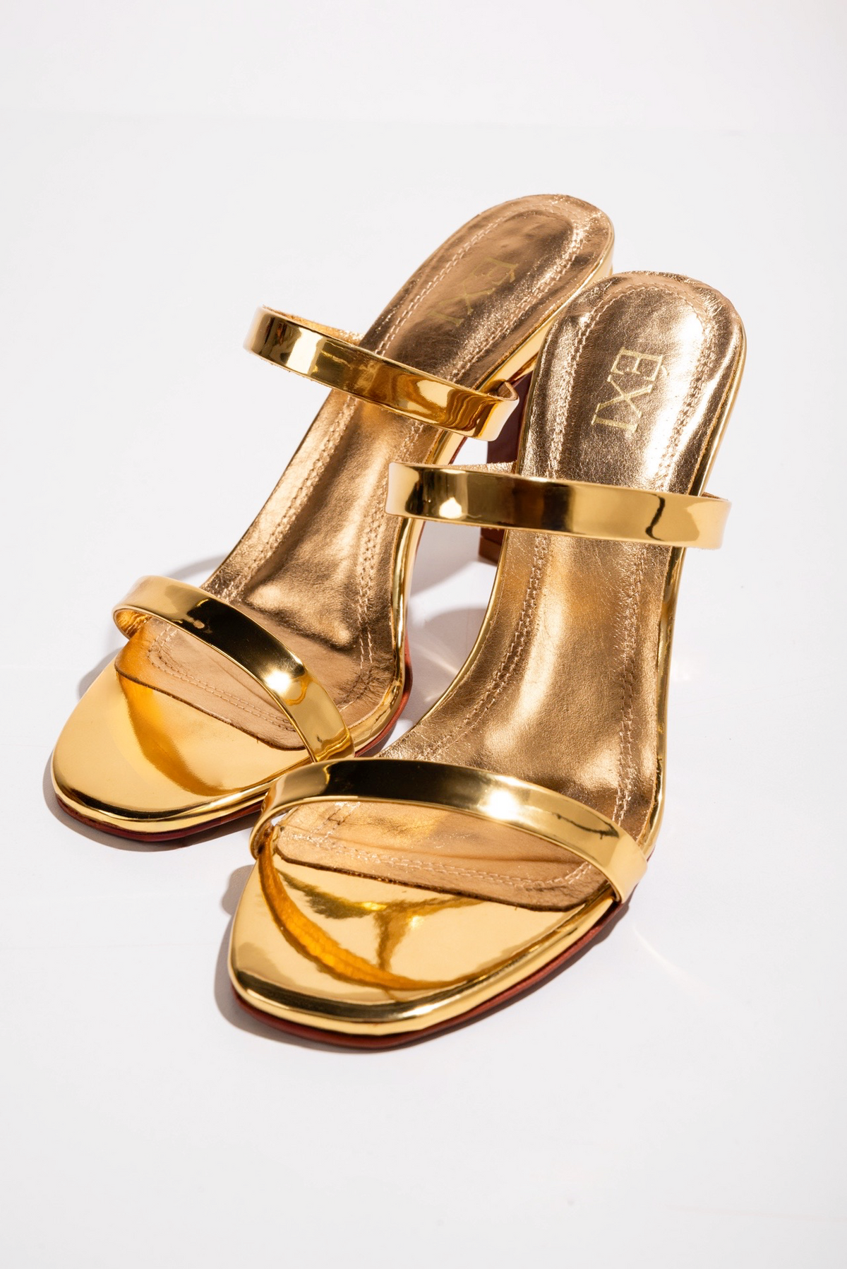 ÉXI-KATE MULE GOLD