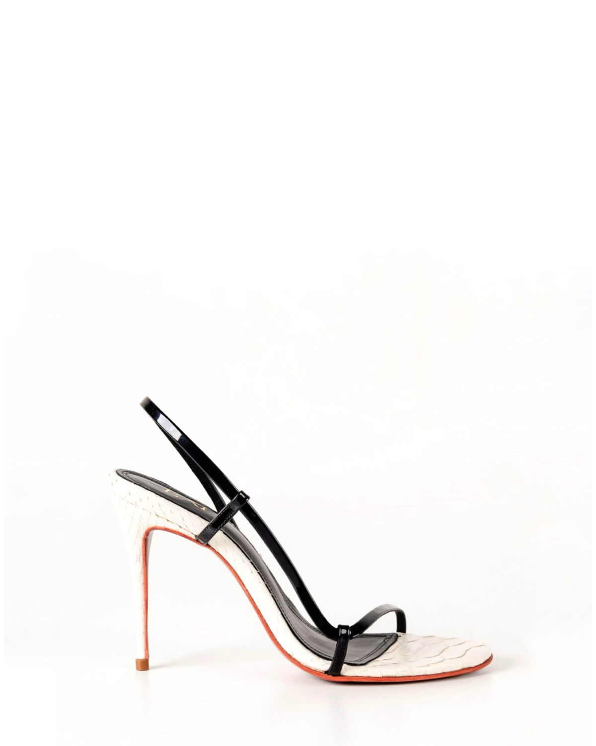 ÉXI-ADRIANA SANDAL BLACK & WHITE