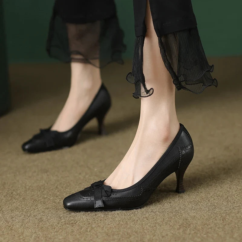 Charlotte Bow Lederpumps