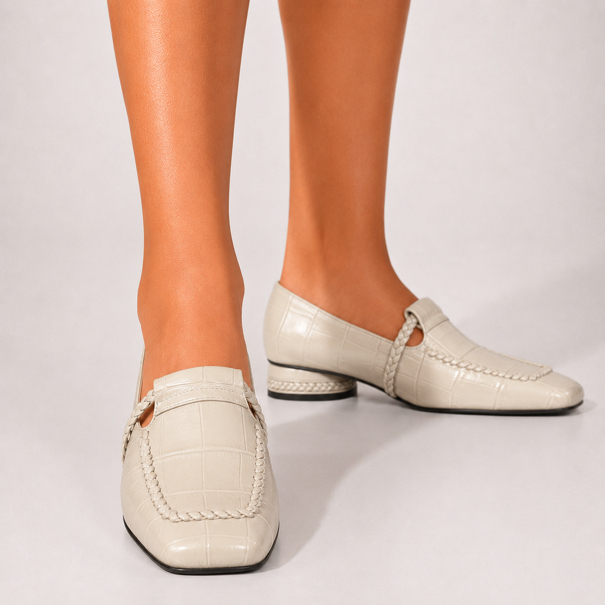 Danielle Leder-Loafer