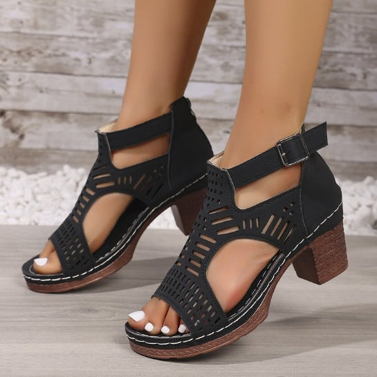 Fiorelle Damen Peep-Toe-Pumps mit Schnalle – Ausgestanzte Sandaletten mit Blockabsatz (US 5–10,5)